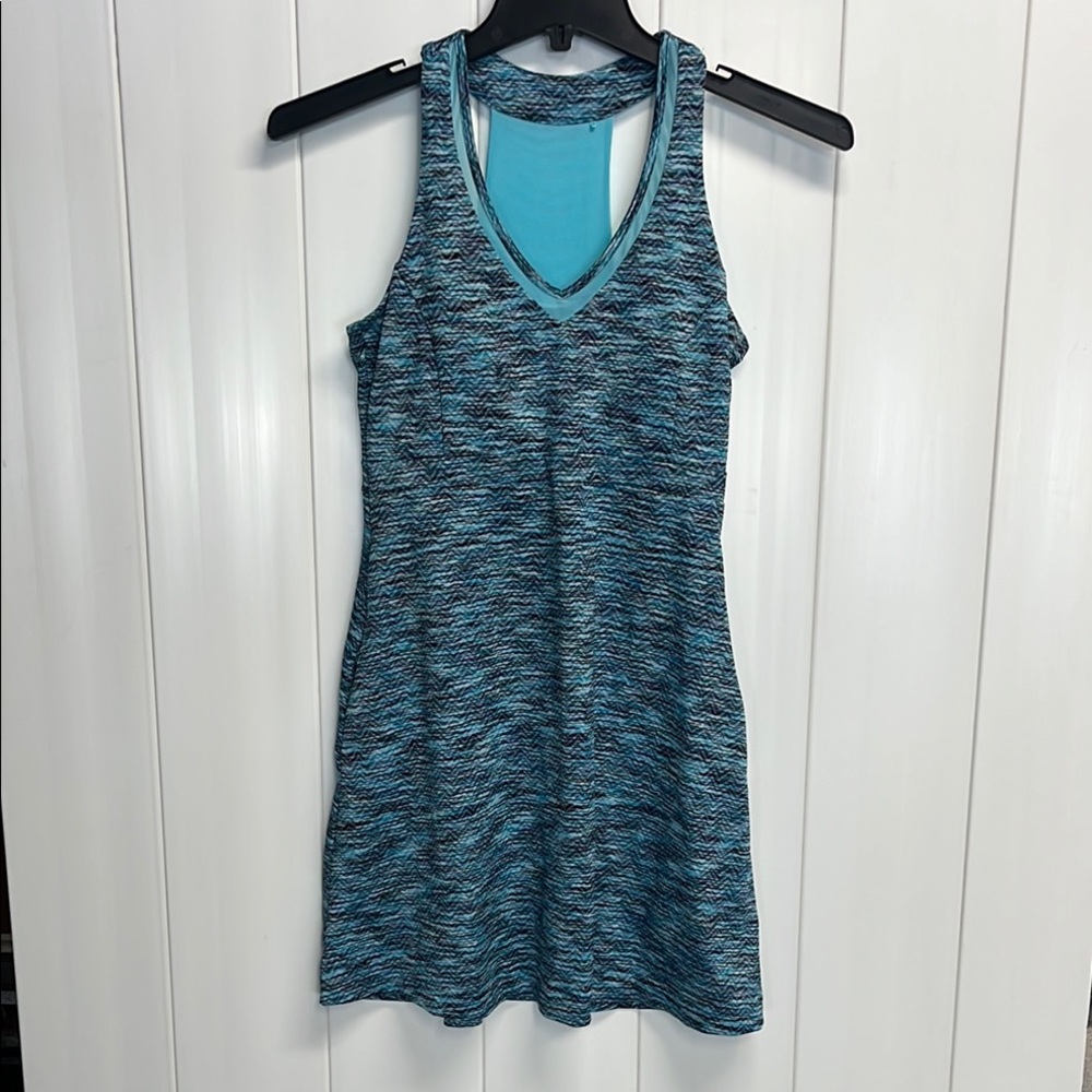 Blue Patterned Sleeveless Swim Athletic Dress size small